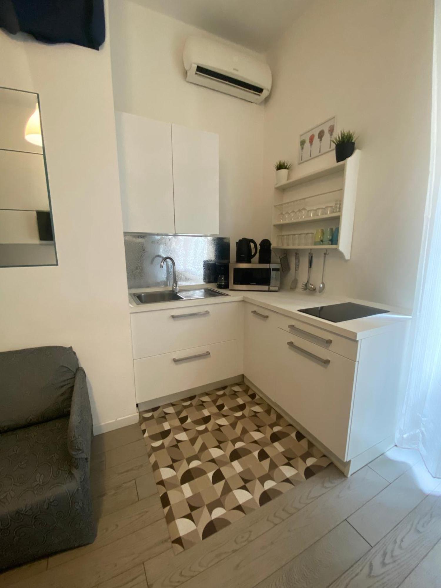 Mc - Piazza Mancini Apartman Róma Kültér fotó